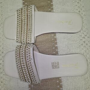 White Pearl And Gold Flat Slip On Sandals Size 9